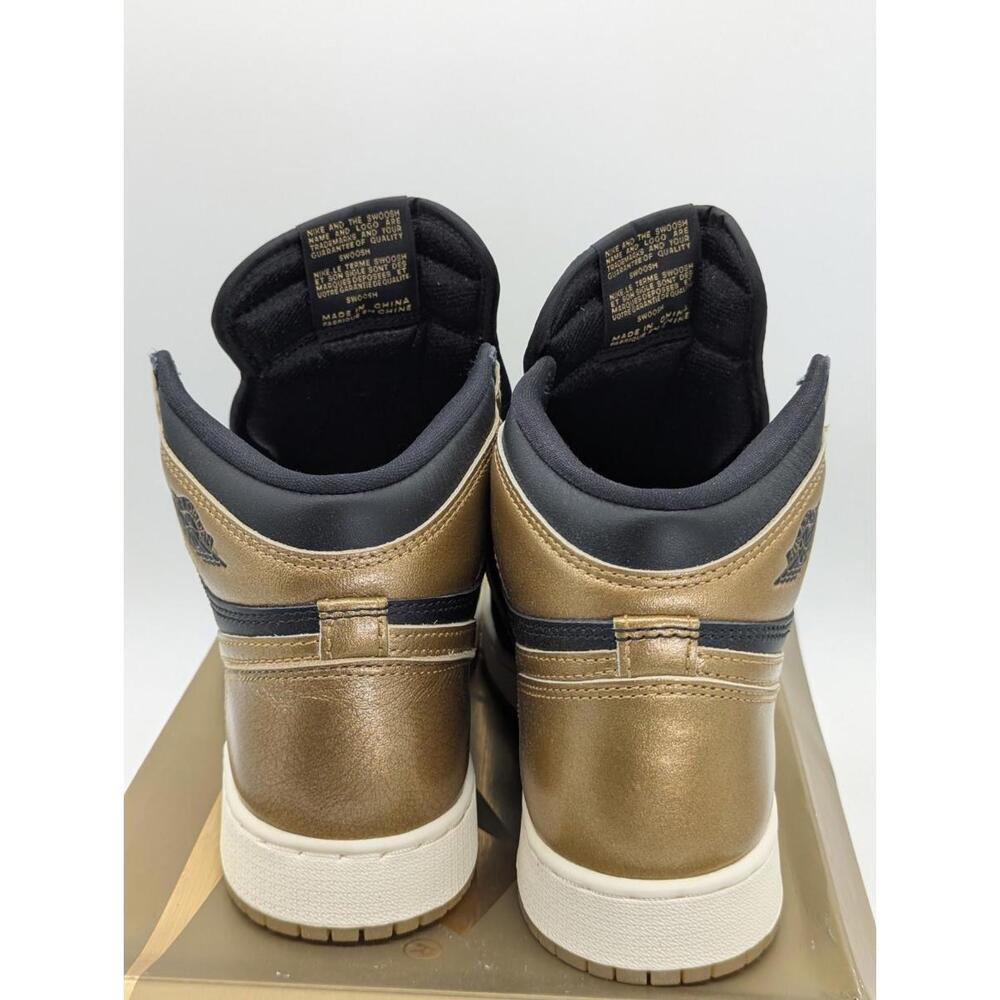 Nike Air Jordan 1 High OG GS Black Gold FD1437-071 Shoe Kids Size 5Y / Women 6.5 - Picture 5 of 8